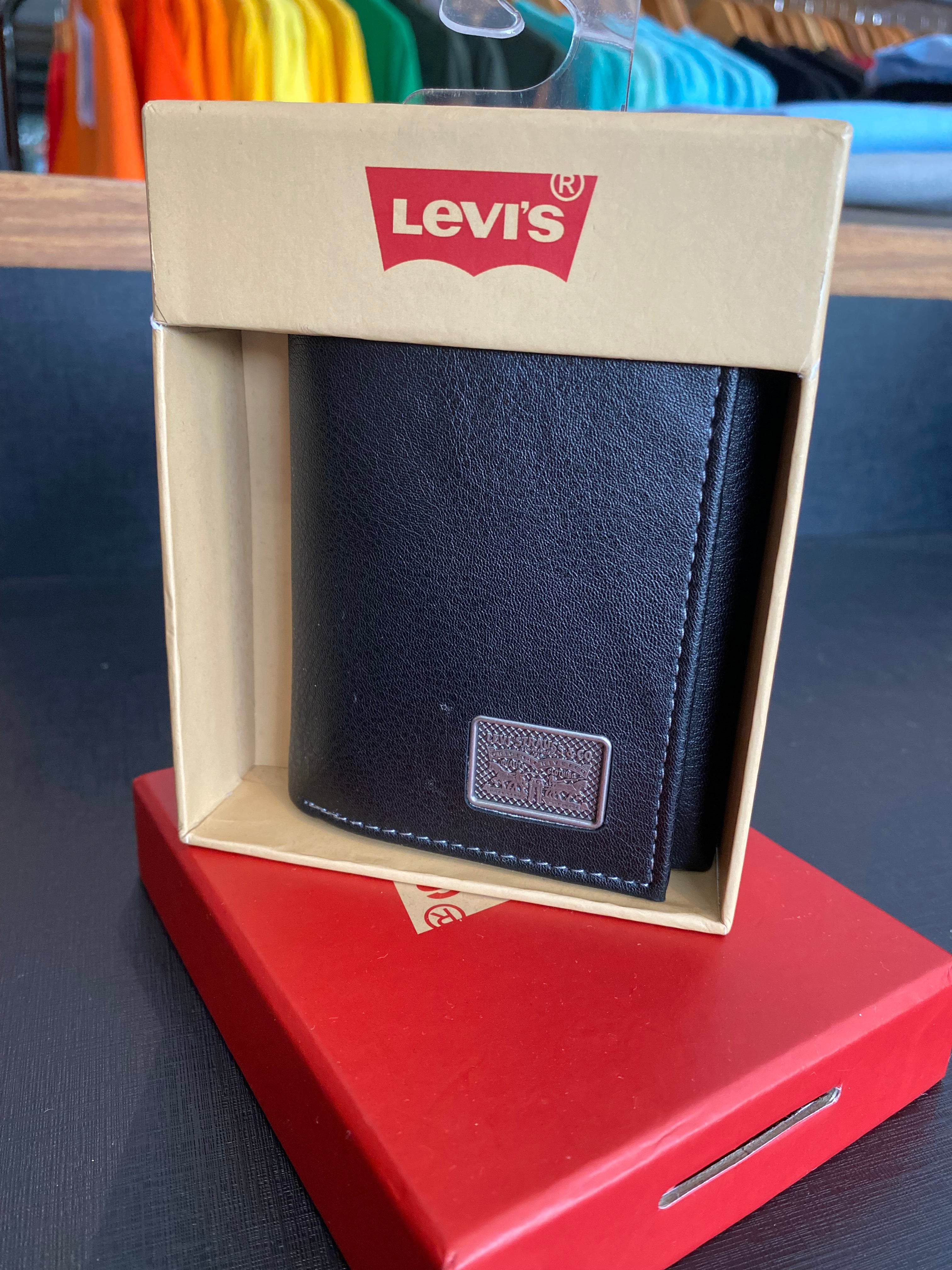 Carteira Levi’s Preta
