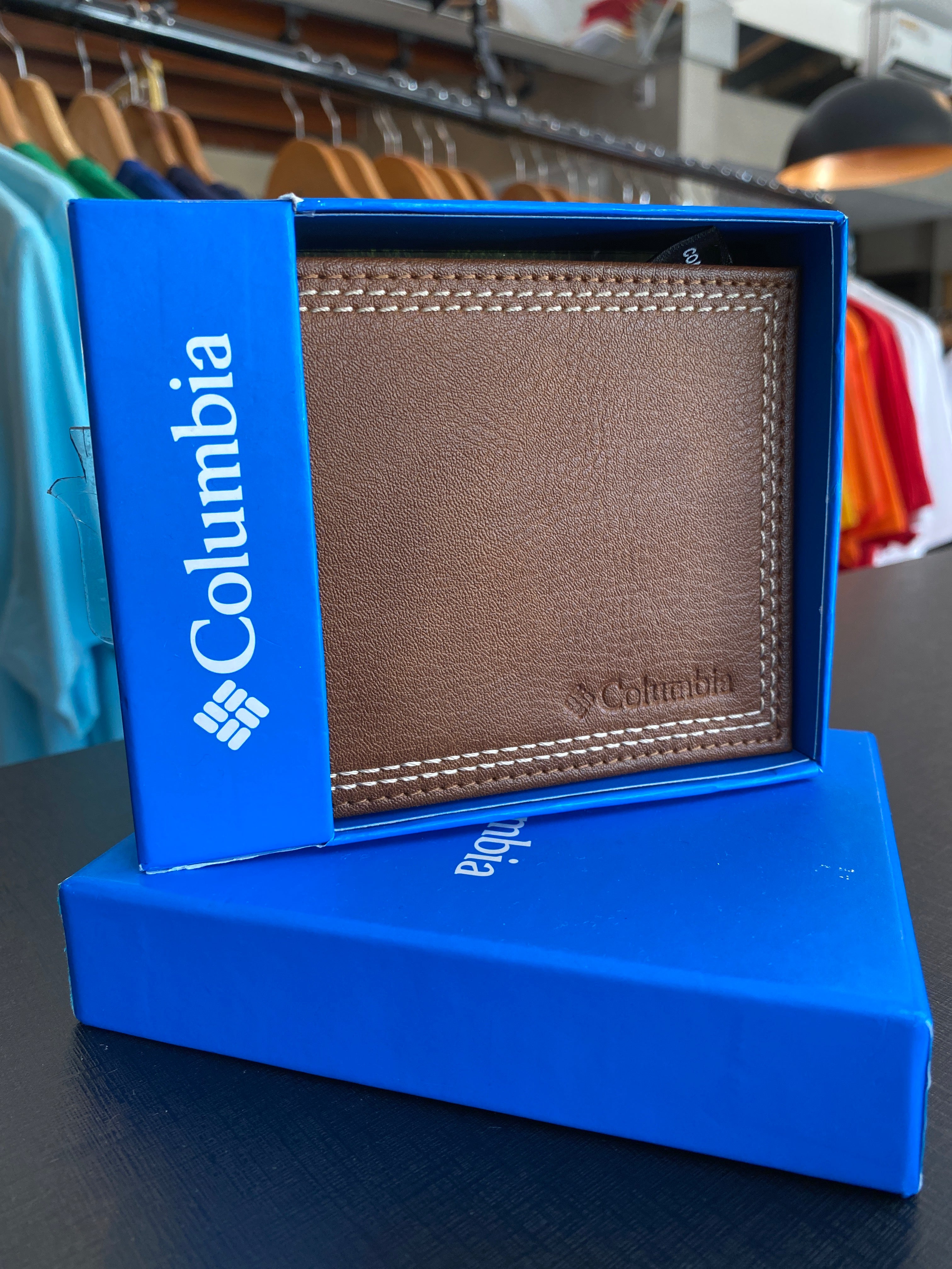 Carteira Columbia Marrom